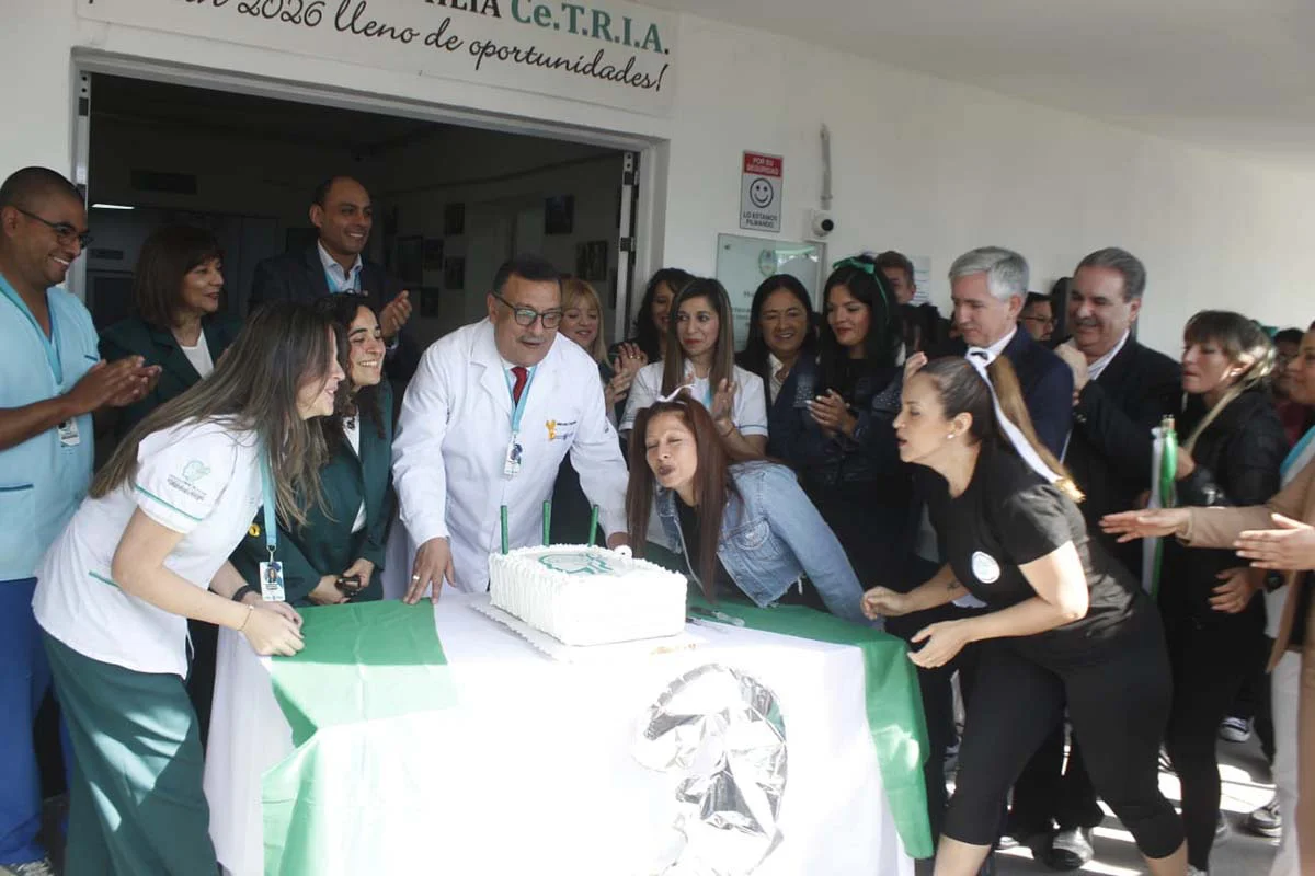 Apertura